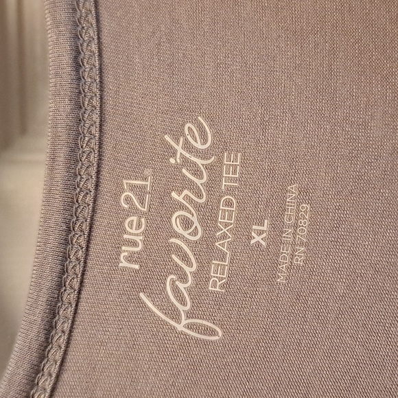 Rue 21 Short Sleeve Soft T - Picture 2 of 3